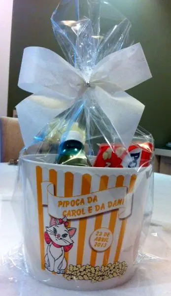 Adesivos e rótulos personalizados produzidos pela LYNX Curitiba