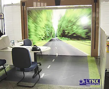 Adesivação de ambiente executada pela LYNX Curitiba
