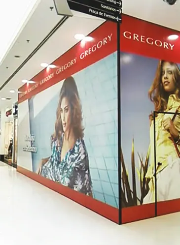 Adesivação de ambiente executada pela LYNX Curitiba