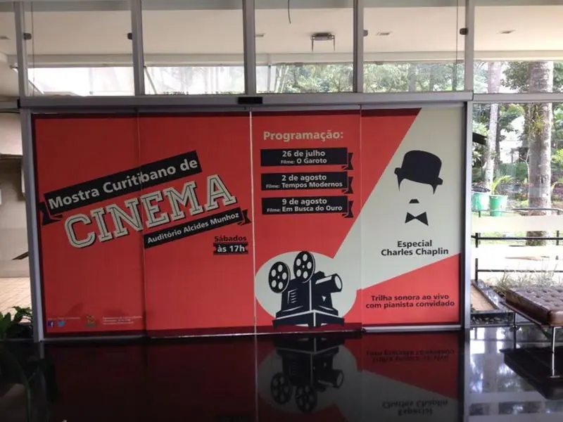 Adesivação de ambiente executada pela LYNX Curitiba
