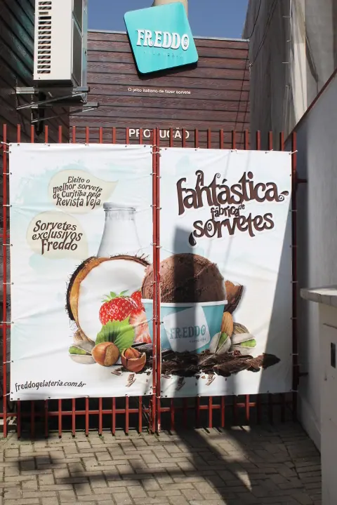 Banner em lona produzido pela LYNX Curitiba