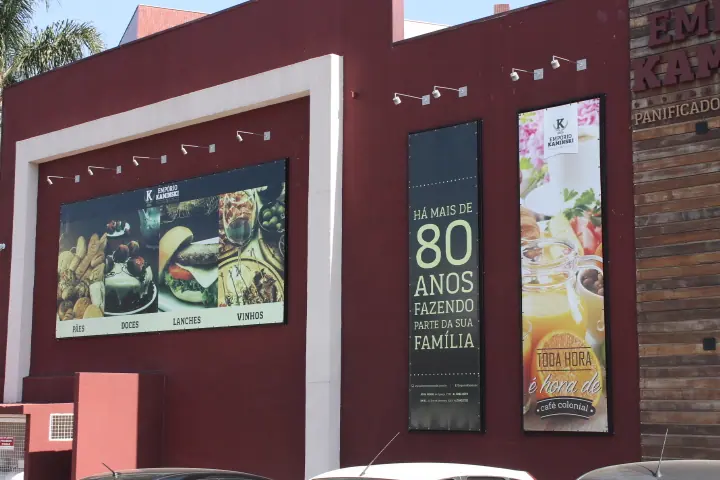 Banner em lona produzido pela LYNX Curitiba