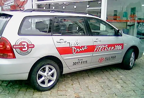Adesivação de veículo executada pela LYNX Curitiba