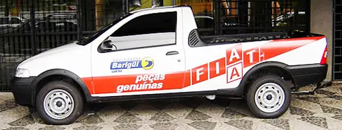 Adesivação de veículo executada pela LYNX Curitiba