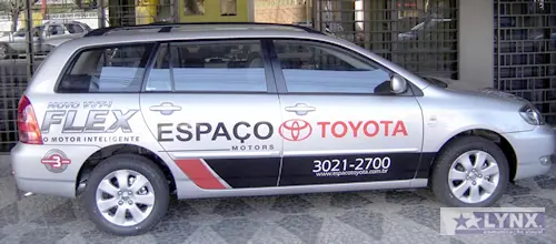 Adesivação de veículo executada pela LYNX Curitiba
