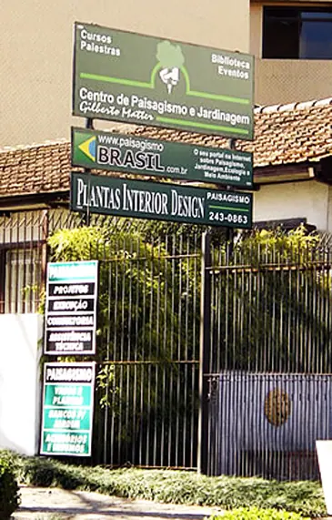 Luminoso de fachada produzido pela LYNX Curitiba