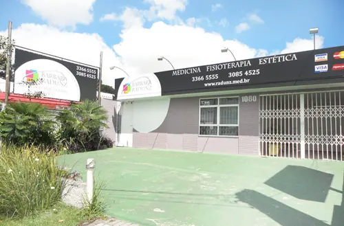 Luminoso de fachada produzido pela LYNX Curitiba
