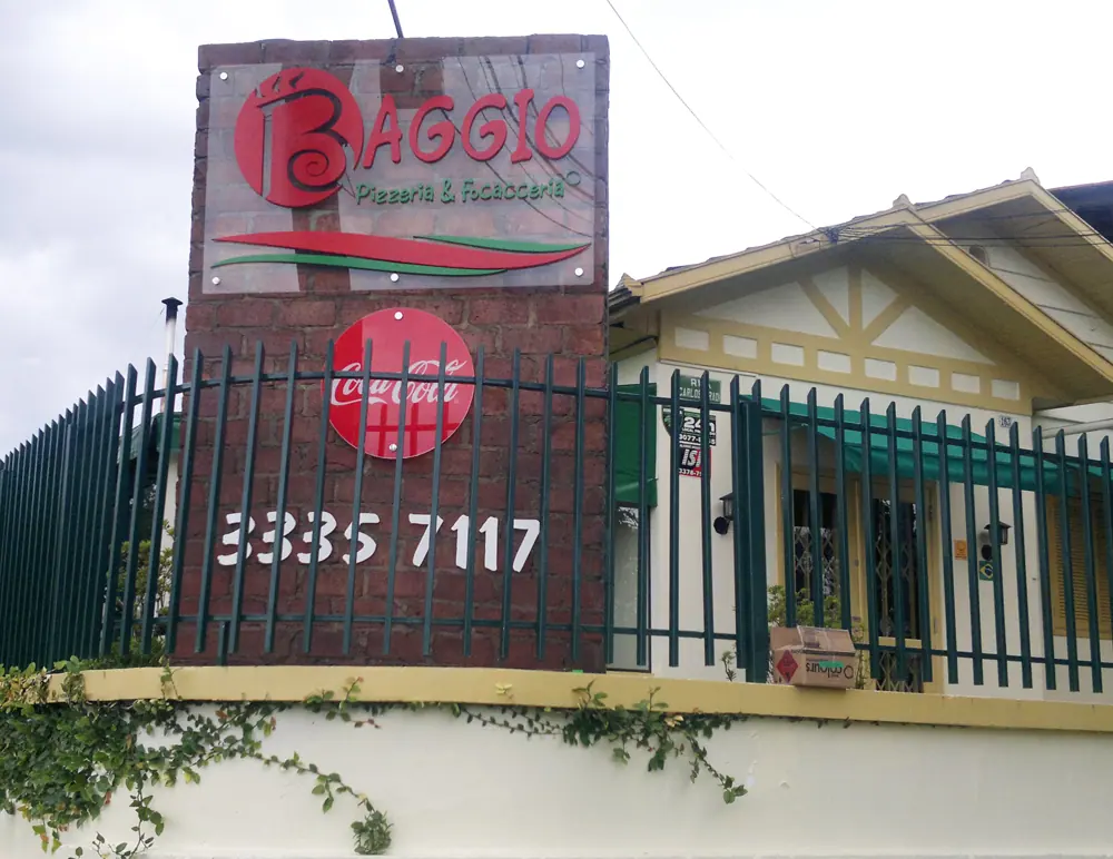 Luminoso de fachada para Baggio Pizzaria — trabalho da LYNX Curitiba