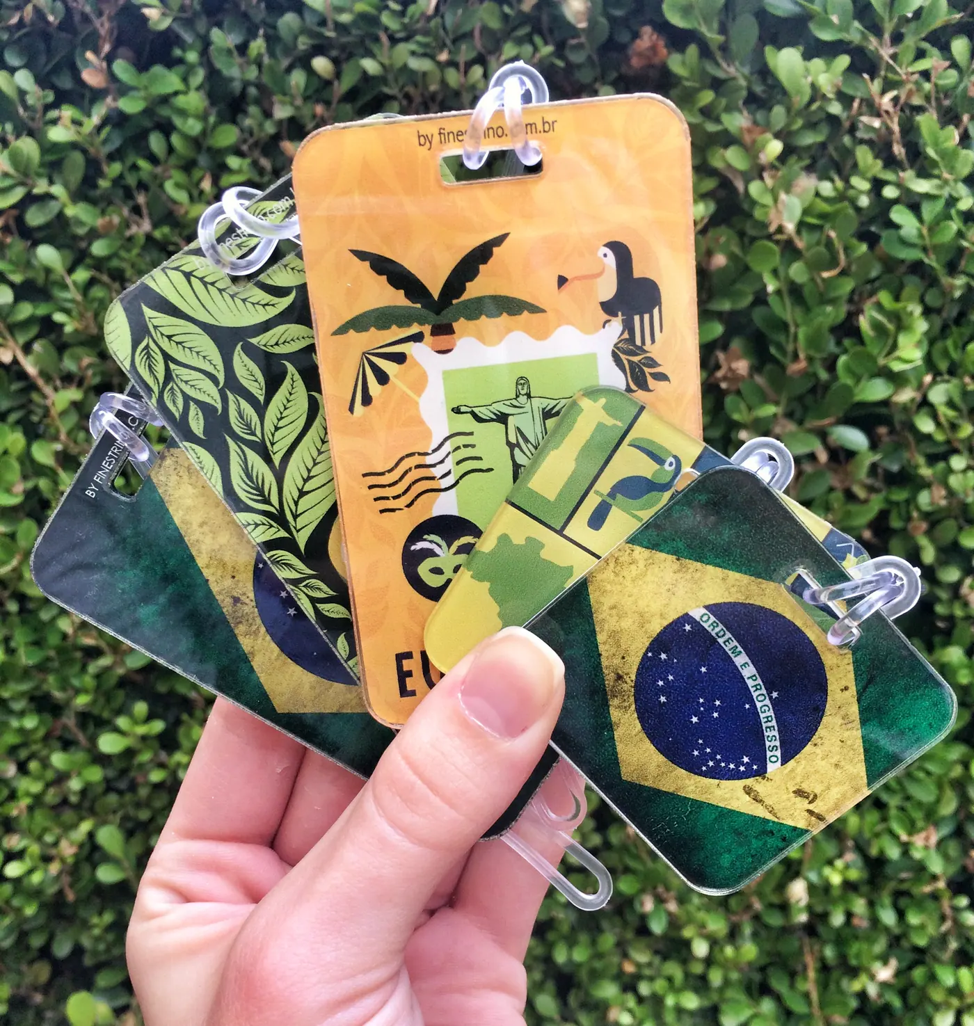 Tag de mala em acrílico produzida pela LYNX Curitiba